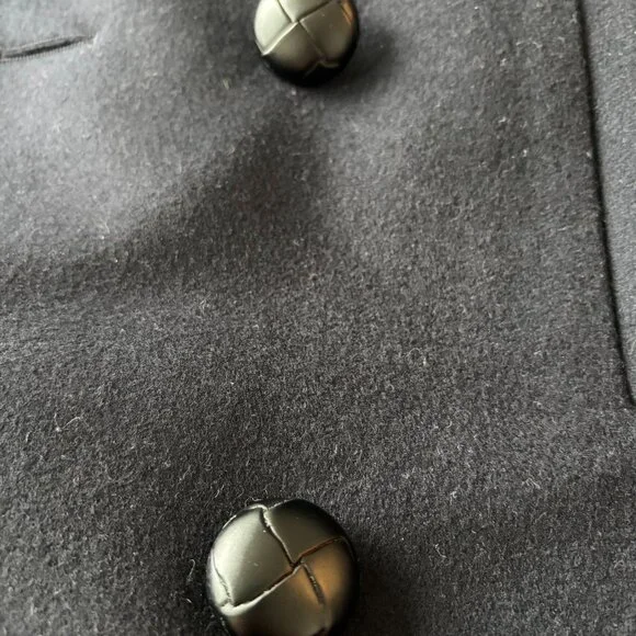 nearly new Aritzia navy wool/cashmere peacoat - Picture 5 of 5